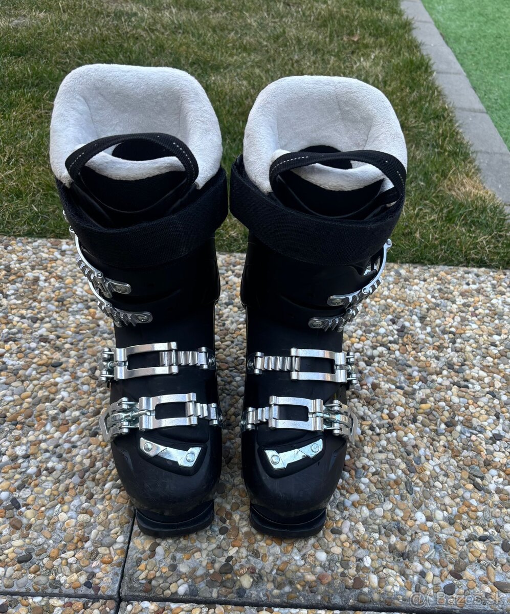 Predám lyže a lyžiarky - 9