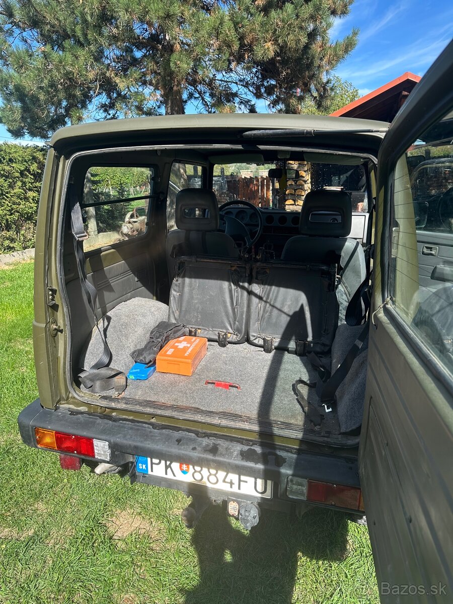 Suzuki SAMURAI VX - 9