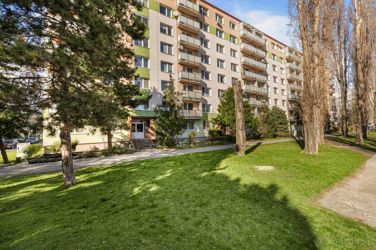 Útulná garsónka na ul. A. Mráza, BA II. - 9