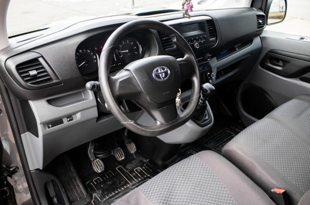 Toyota Proace 110kW (2019) - 9