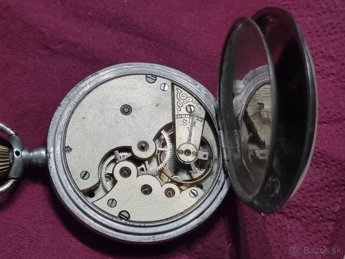 Strieborné, vreckové hodinky. - 9