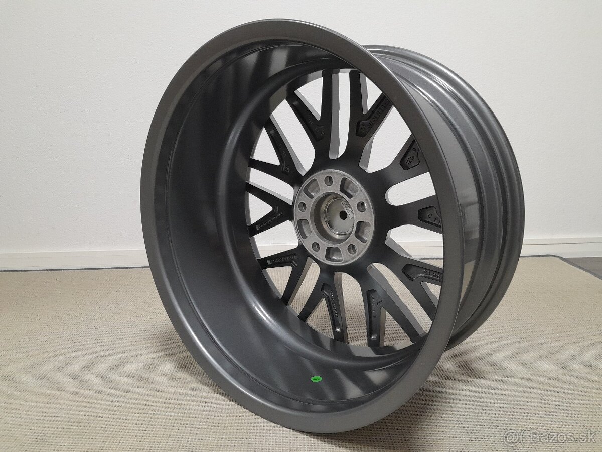 Alu disky R18 5x112 Et45 8J MAM RS4 PFP Seat Audi Vw Škoda - 9