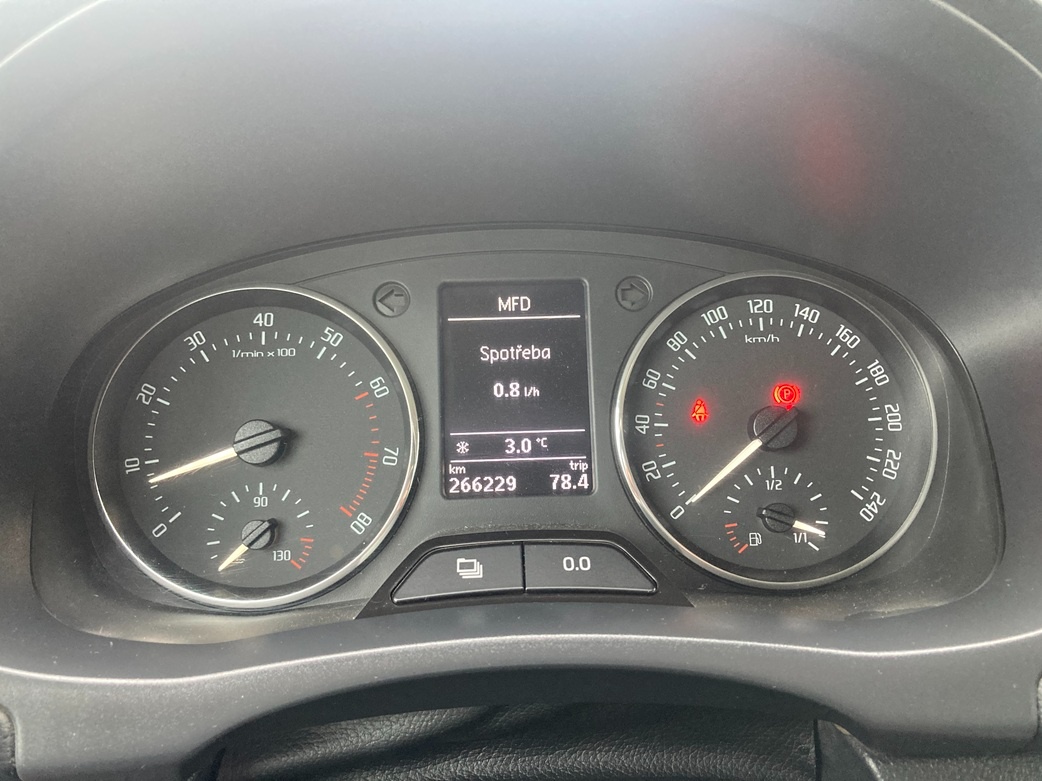 Škoda Roomster 1,2 TSi 63 kw - 9