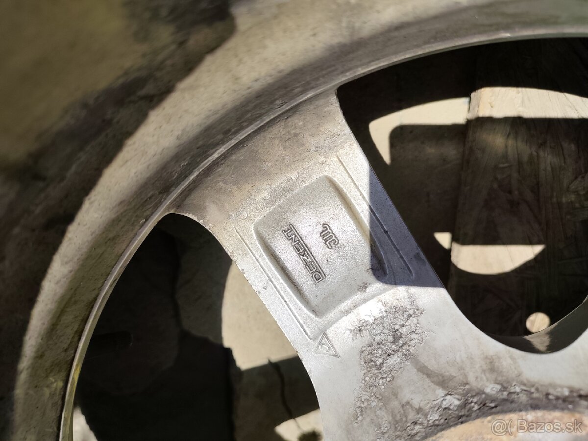 5x114.3 225/60 R17 - 9