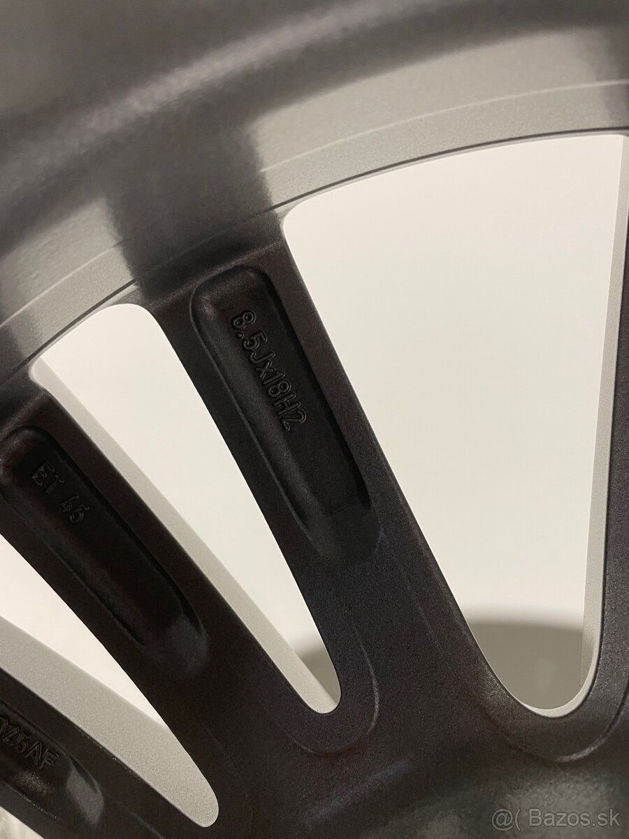 Škoda elektrony R18 - 9