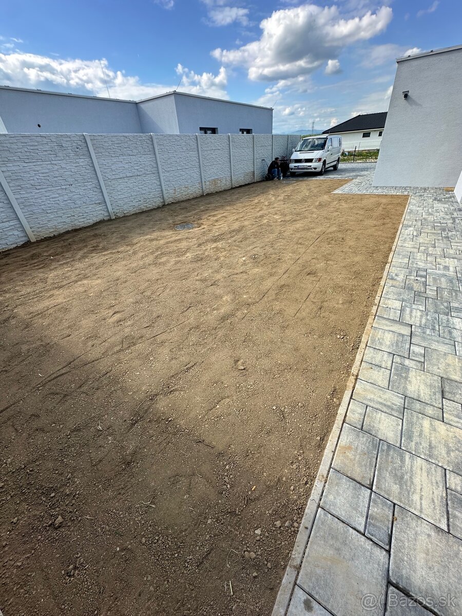 Ponúkame výkopové a zemné práce Autodoprava - 9