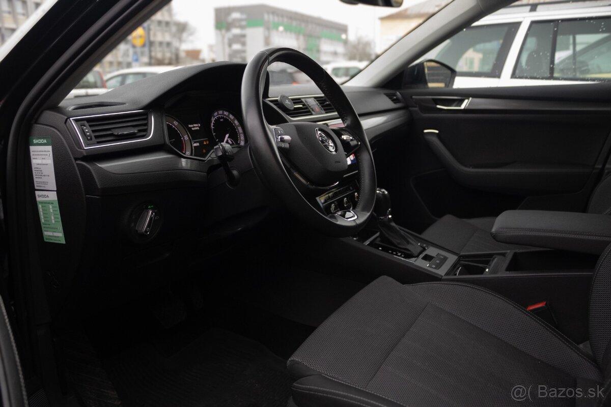 Škoda Superb Combi - 9