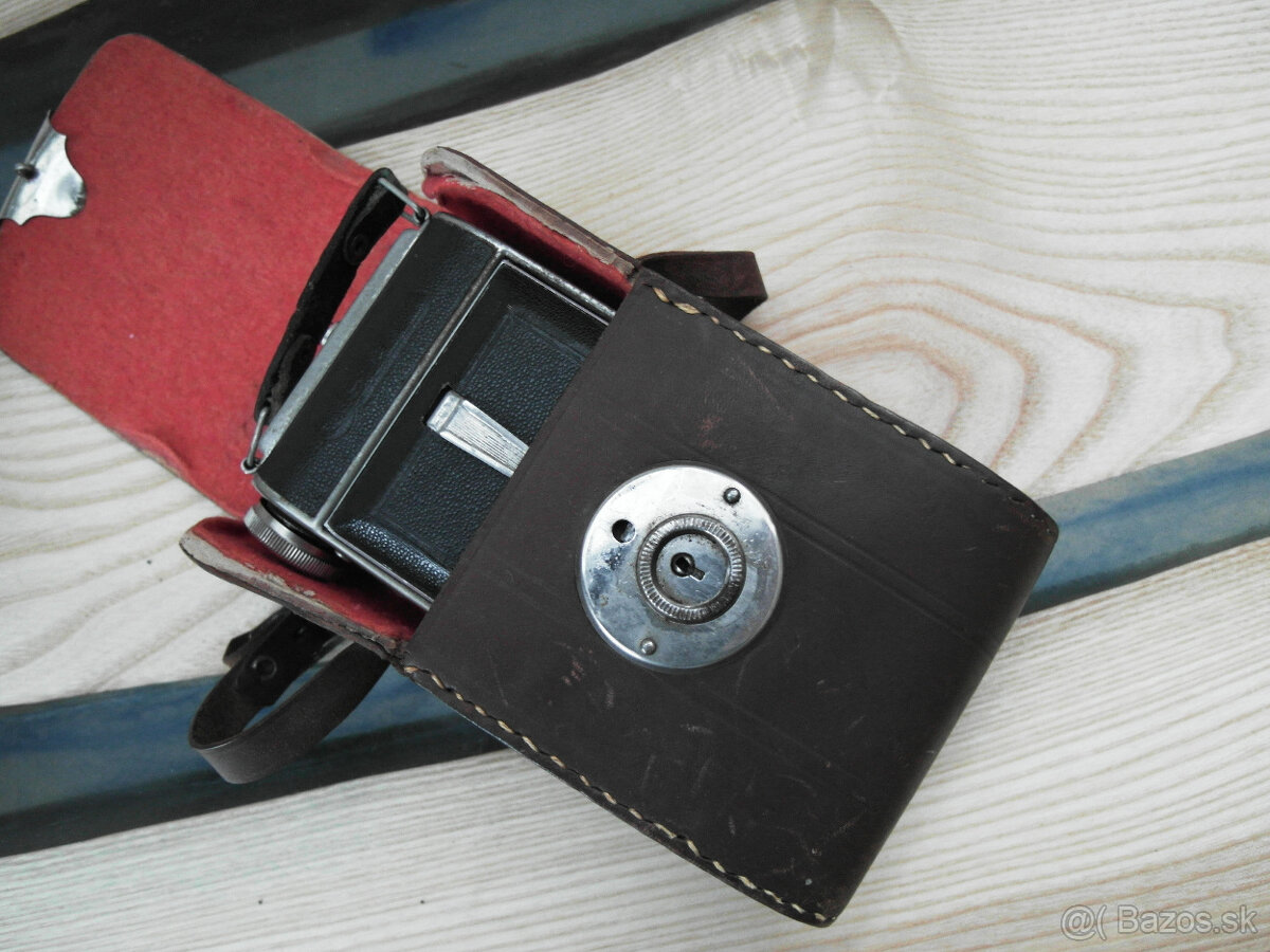 Starý fotoaprát CERTIX - 9