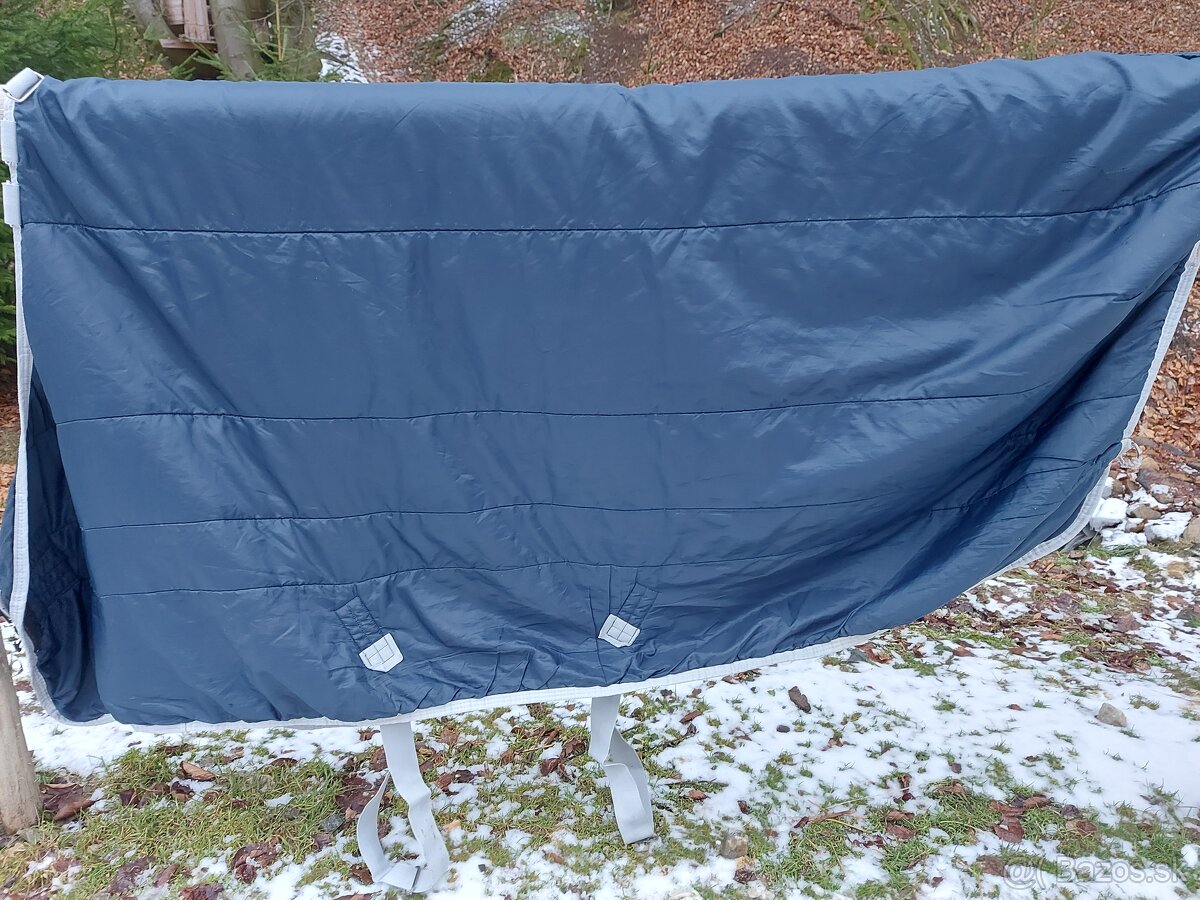 Horseware Amigo deka 145cm(200g) - 9