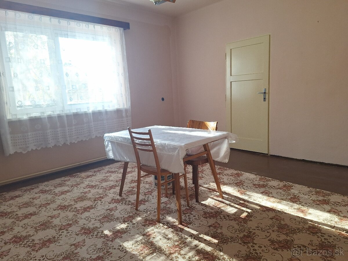 Ponúkame na predaj rodinný dom v obci Štrkovec pri Tornali - 9