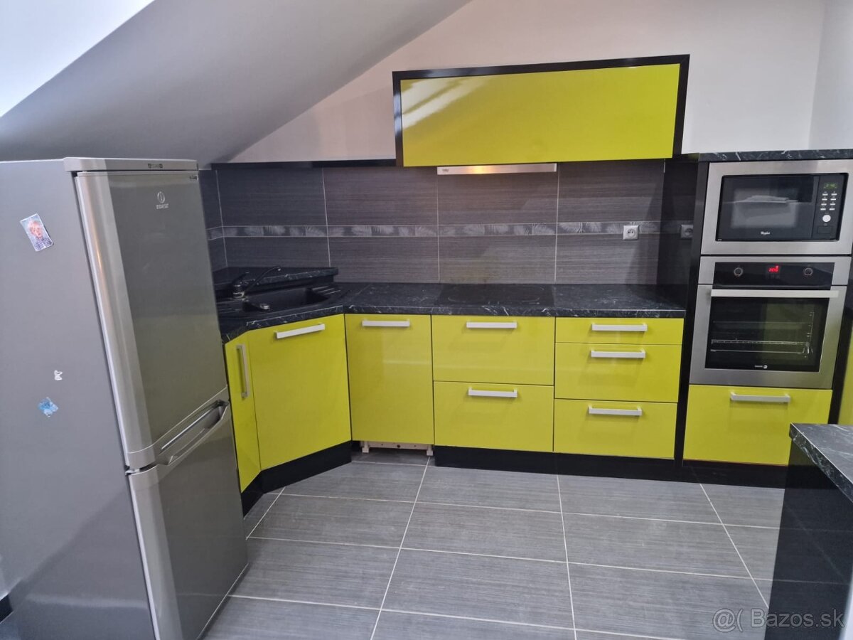 Prenájom 4-i bytu 144m2 na ul. Janka Krála - 9