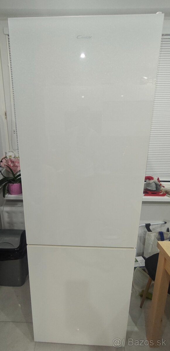 Chladnička s mrazničkou Candy - 9