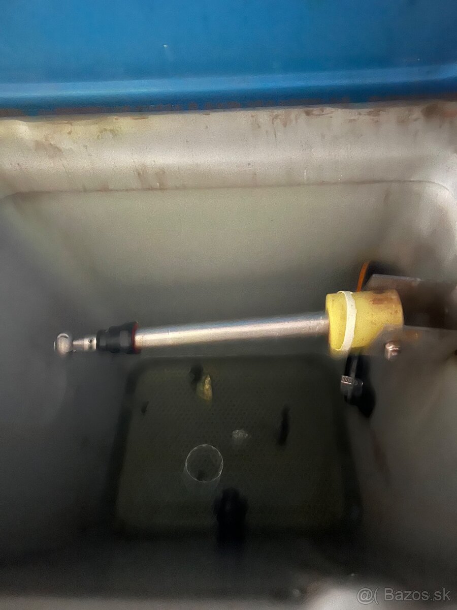 predám Postrekovač za traktor Lemken Primus - 9