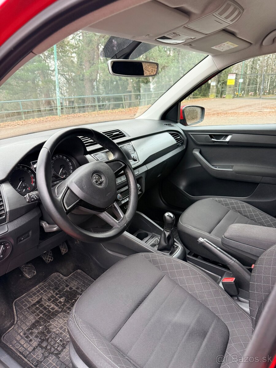 Škoda Fábia3 kombi 2017 133000km - 9