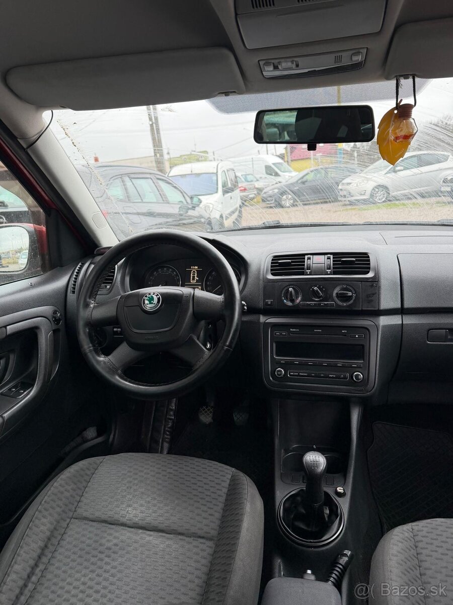 Škoda Roomster 1,6TDi Style - 9