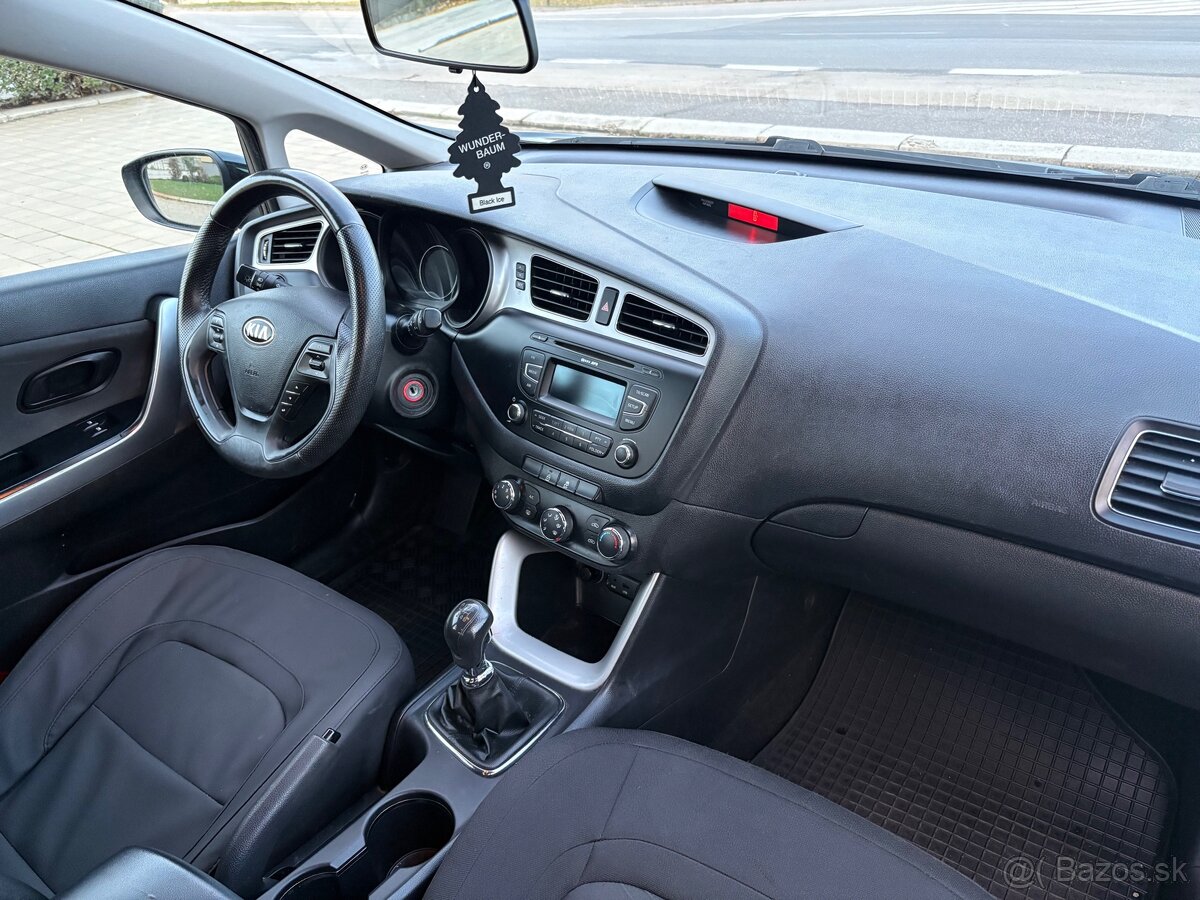 Kia Ceed 1.4 Benzin Hatchback (73kw) - 9