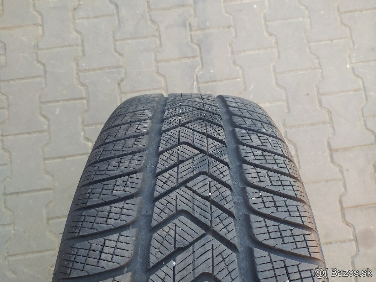 Originálna zimná sada Audi Q7 / VW Touareg 5x112 R18 - 9