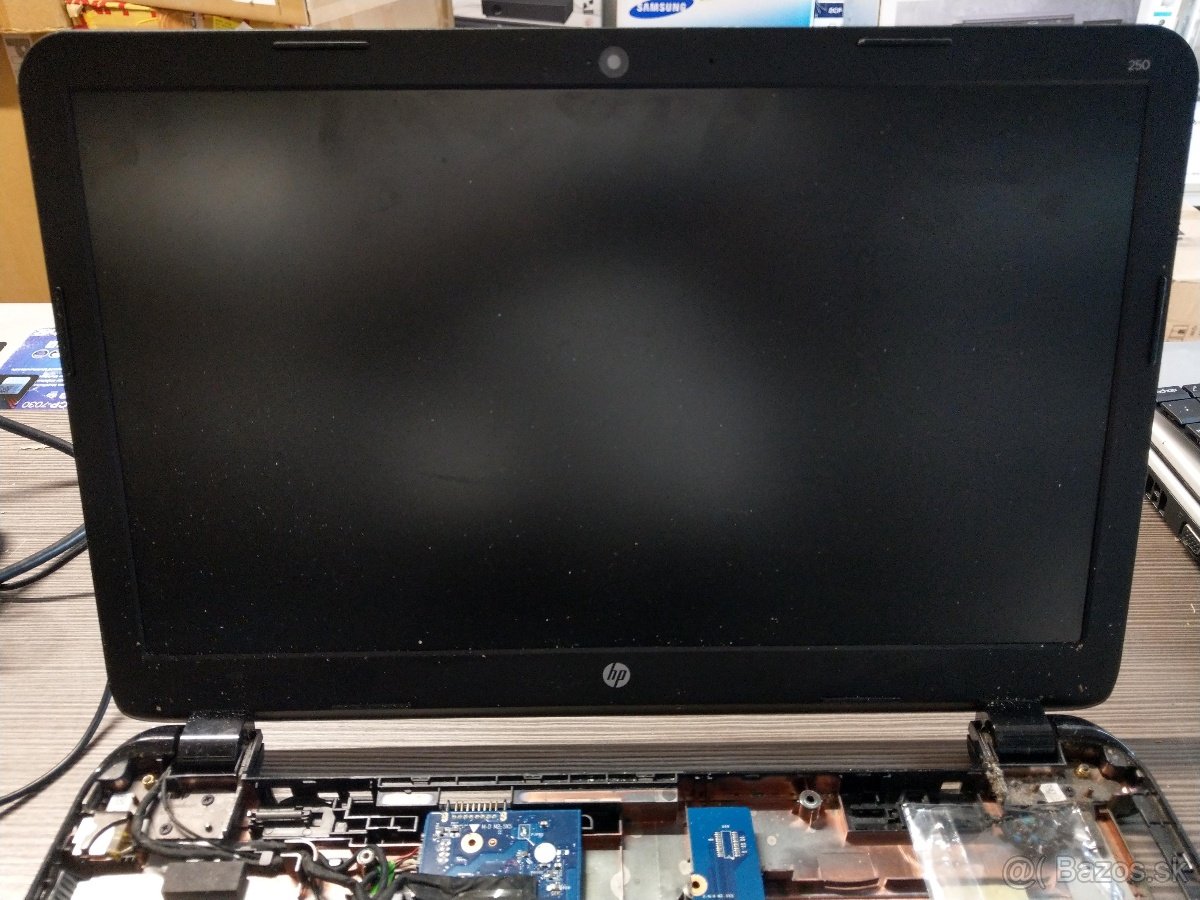 Notebook HP 250 G3 - 9