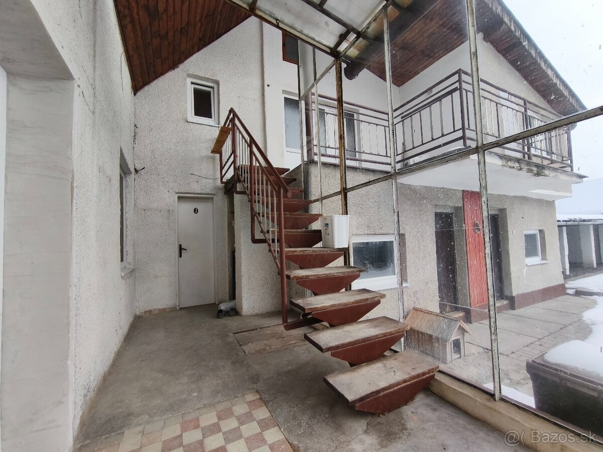 PREDAJ rodinný dom pri parku - 9