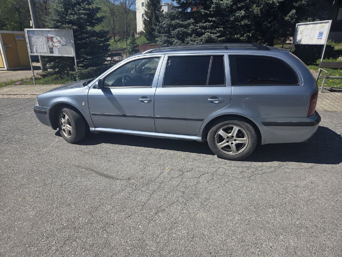 Škoda Octavia 1.9 74kw 4x4 - 9