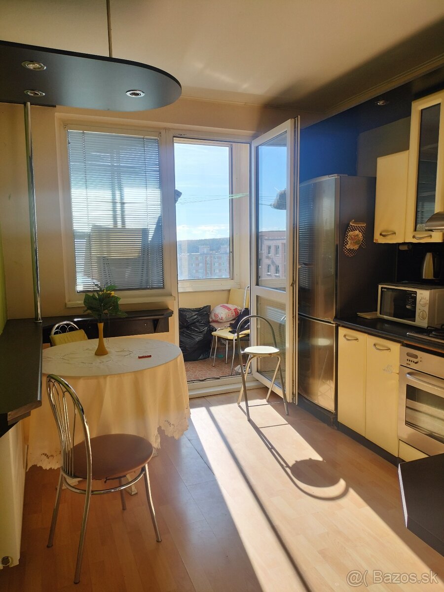 Predaj 3-izbový byt na KVP - 9