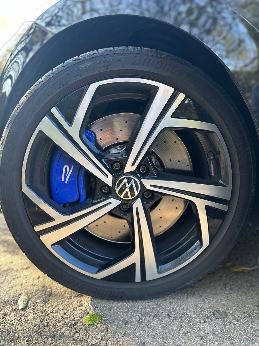 VW golf 8 R 2.0TSI 235kw 4motion 2022 Race/Virtual/Led - 9
