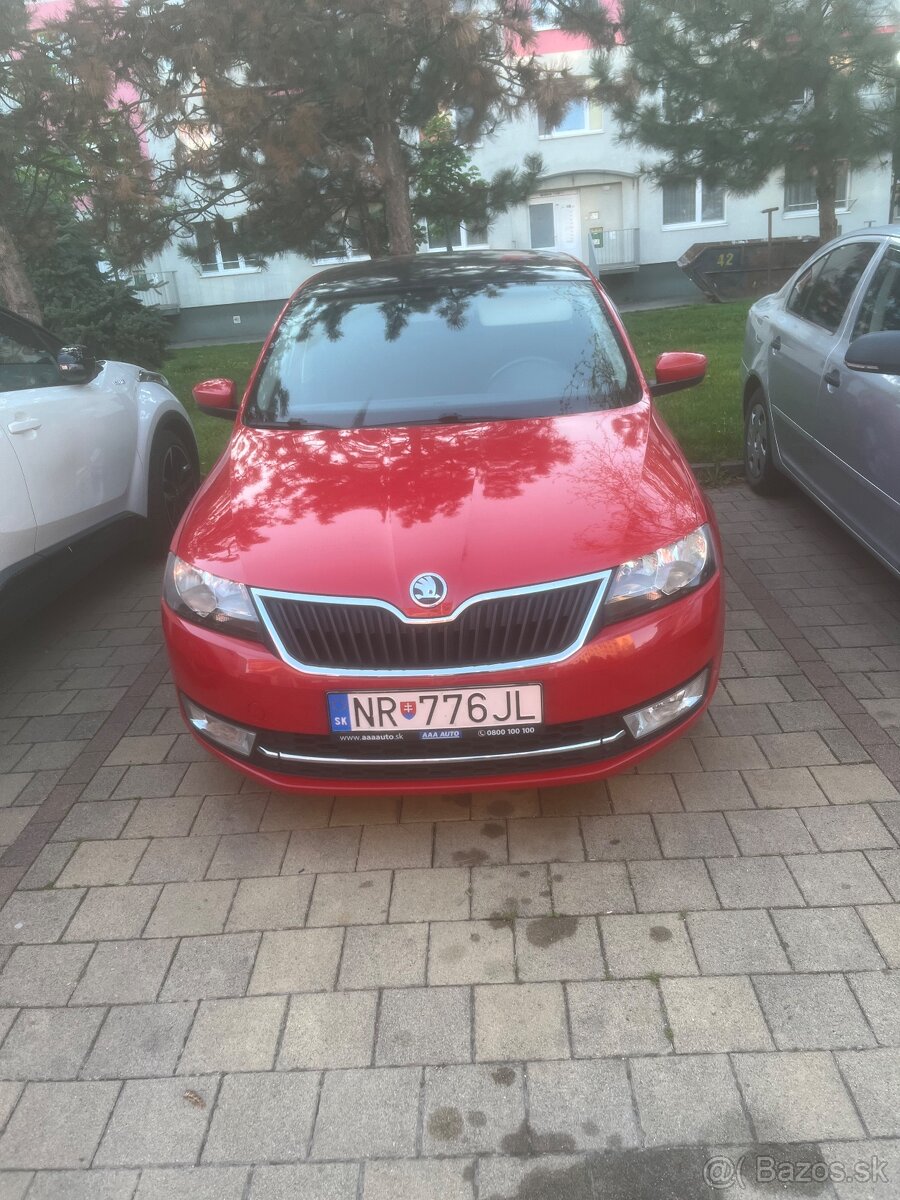 Predám škodu rapid 1.2tsi 77 kw - 9