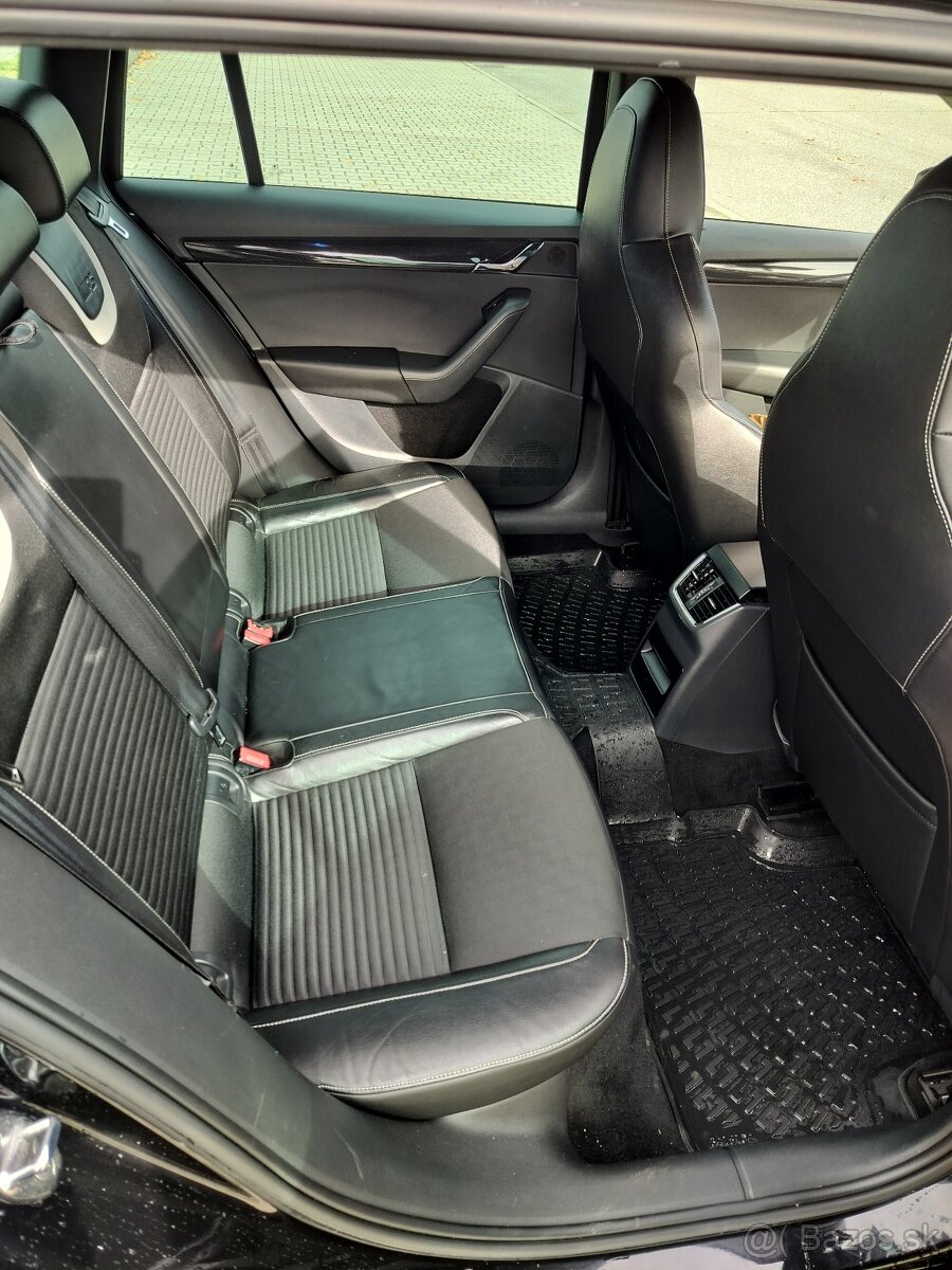 Škoda Octavia 3 RS 135 kw - 9