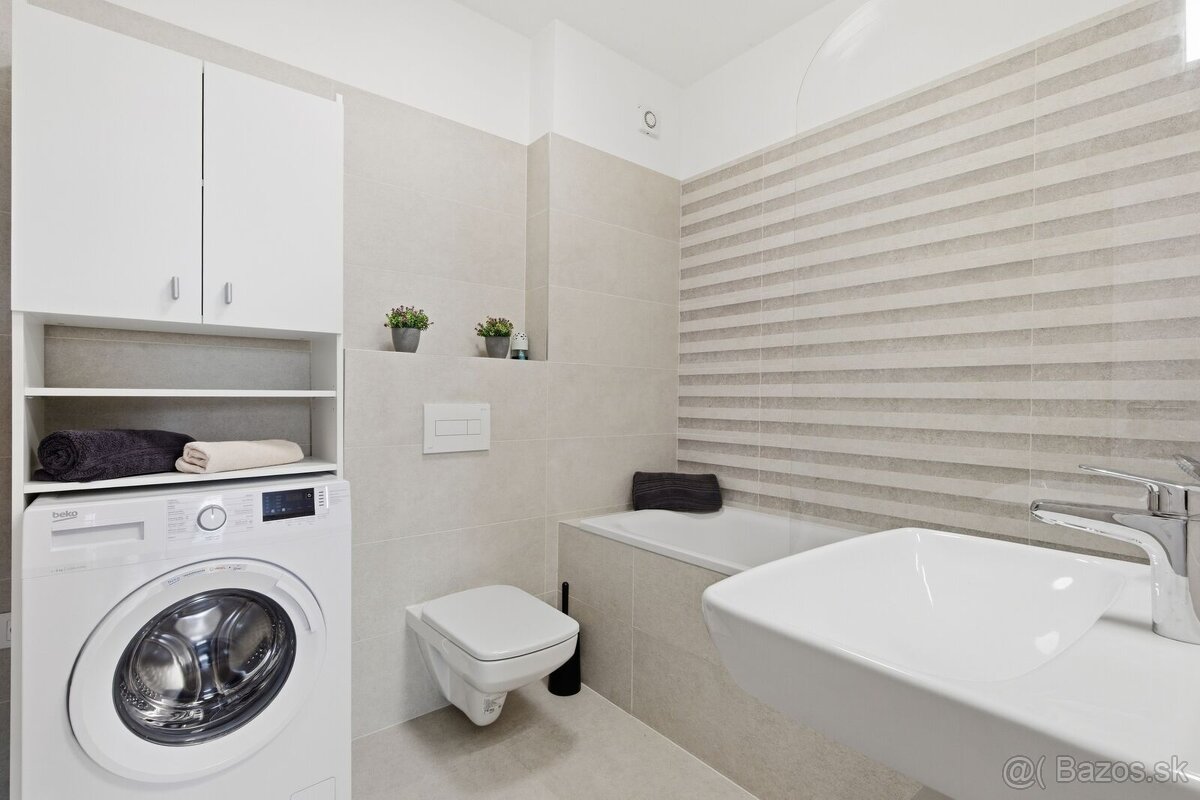 Prenájom, 2.izbový byt s veľkým balkónom v Hamuliakove – foto 9