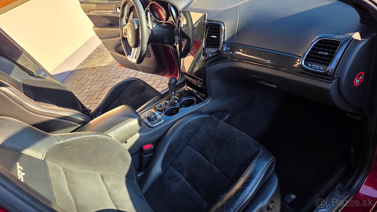 Jeep Grand Cherokee 6.4 V8 HEMI SRT 344k - 9