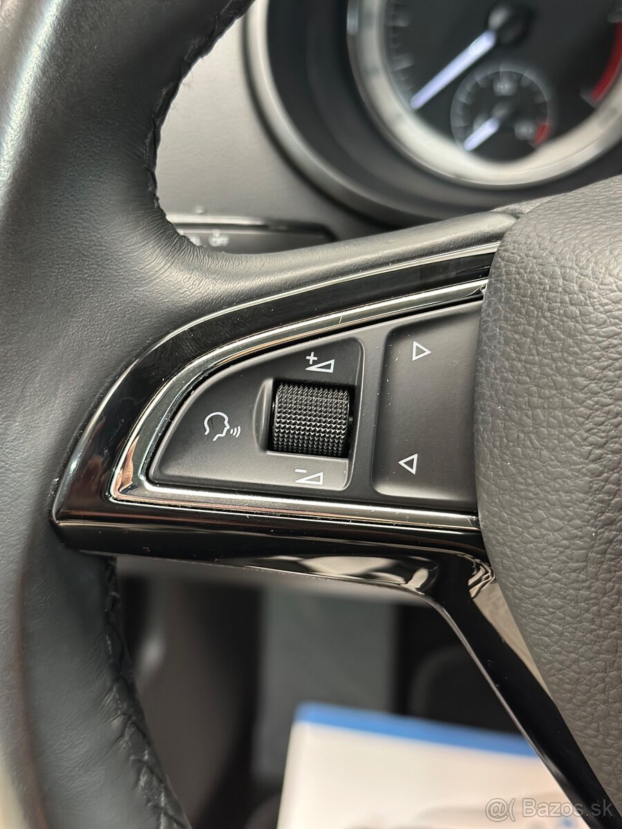 Škoda Octavia Combi Style 2,0 CR TDI DSG - 9