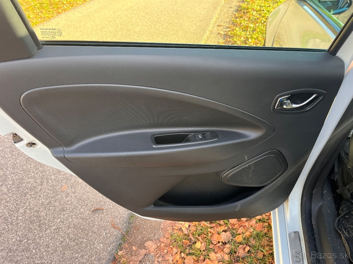 Renault ZOE - 9
