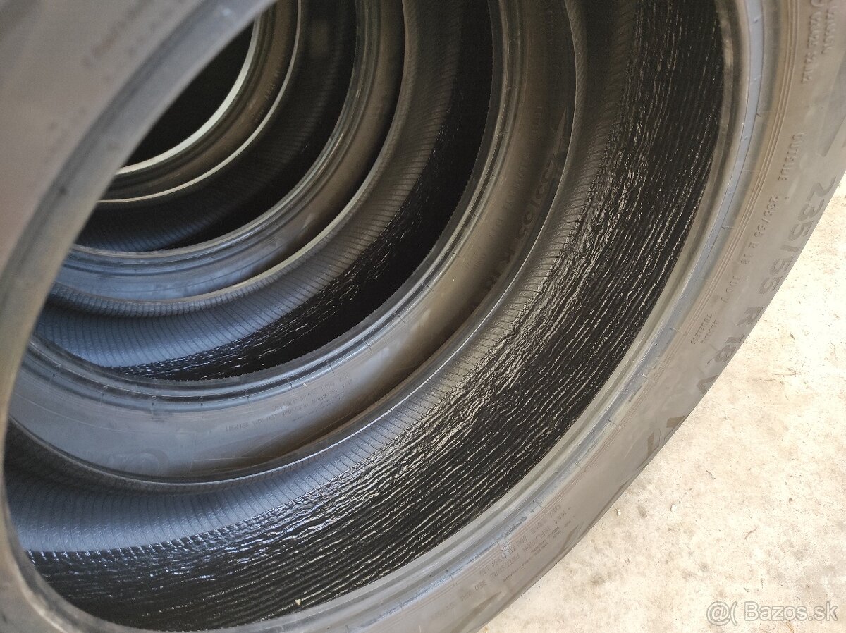 Letné pneu 235/55 R18 Continental 4ks - 9