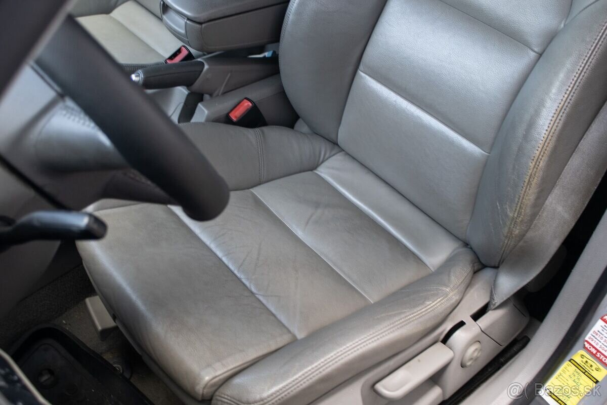 Audi A4 2.0 TDI / 103kW / M6 / 2005 - 9