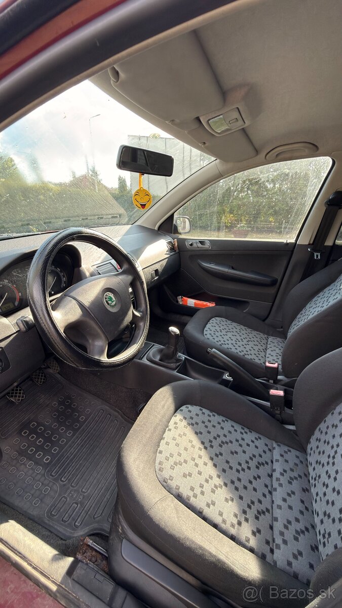 2005 Škoda fabia 1.2 47kw - 9