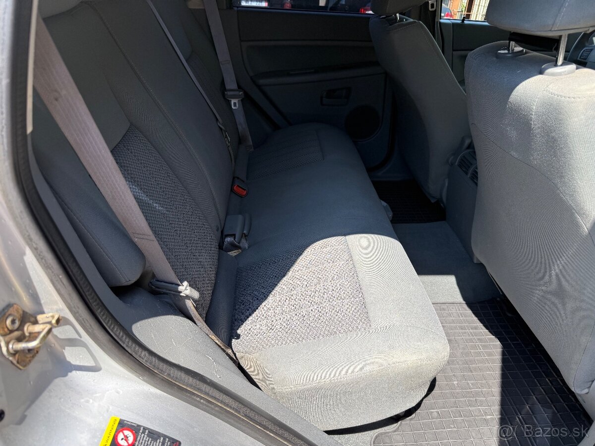 Jeep Grand Cherokee 3,0 CRD LAREDO 4x4 - 9