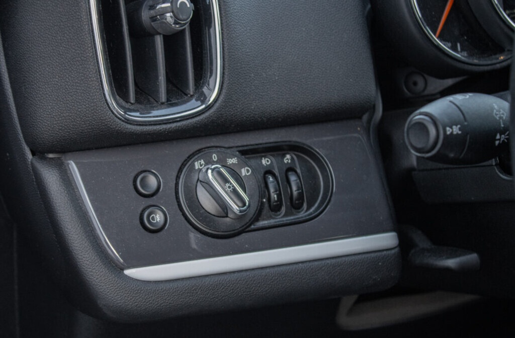 MINI Countryman SE ALL4 Plug-In Hybrid - 9