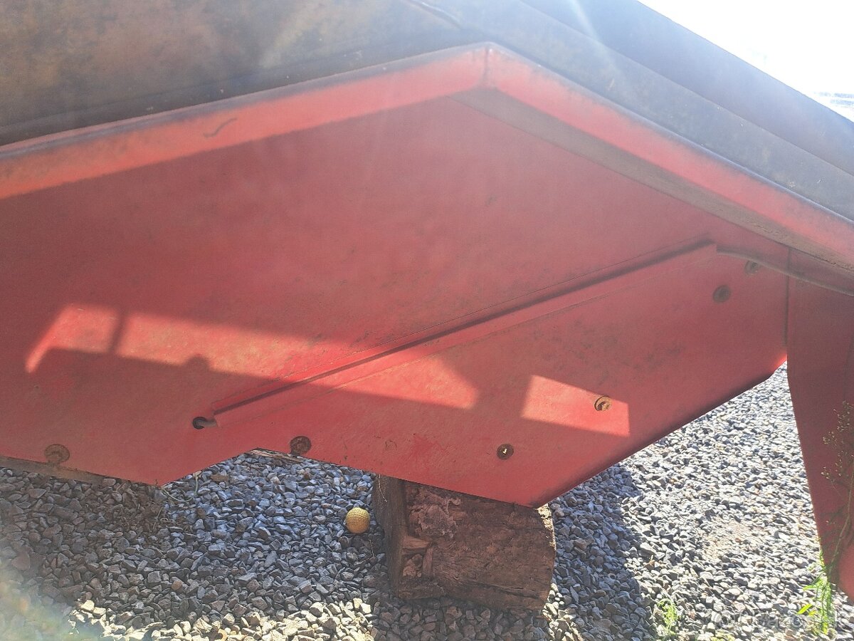 Zetor uřI ram kabiny s blatniky - 9