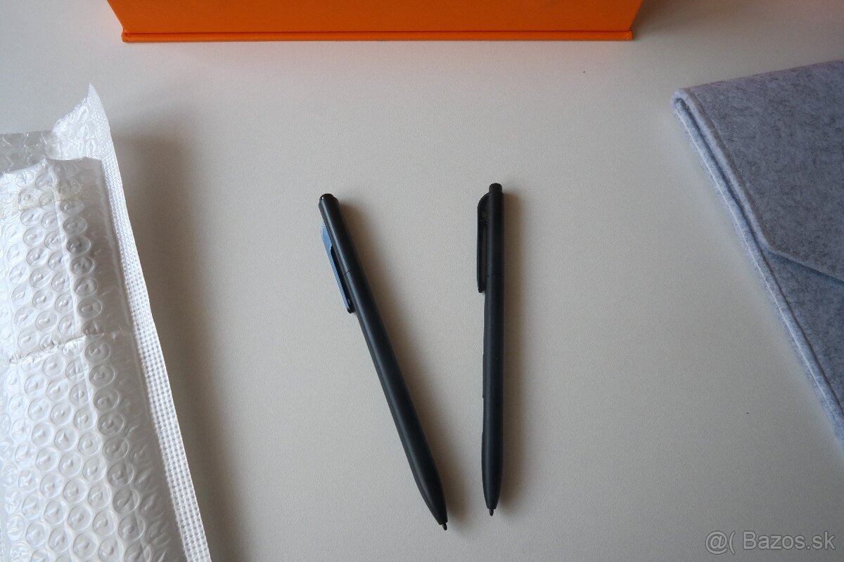 OKPad s E-Ink a klasickou obrazovkou - 9