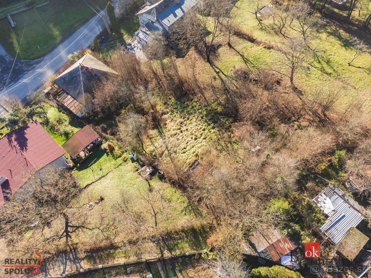 Top cena. Rodinný dom v cene pozemku v centre obci Vyhne. ok - 9