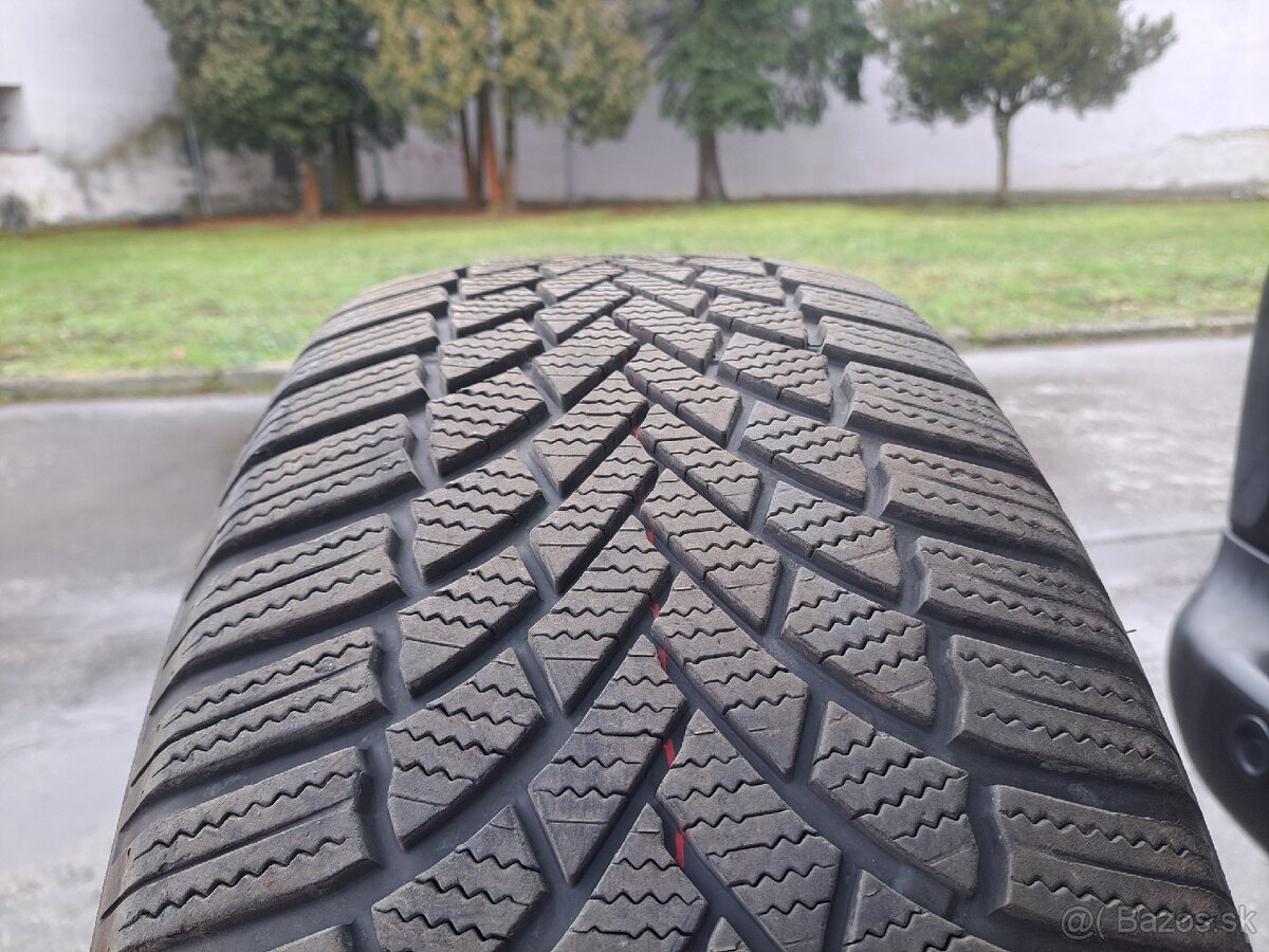 Predam zimne gumy 2x Dunlop a 2x Bridgestone 235/55/19. - 9