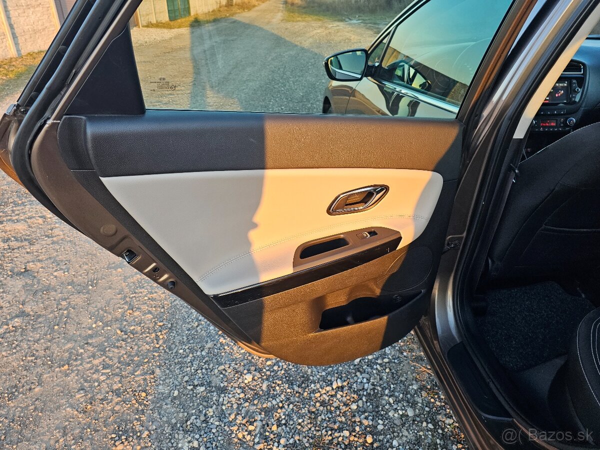 KIA Ceed 1.6 GDI 2018 Gold - 9