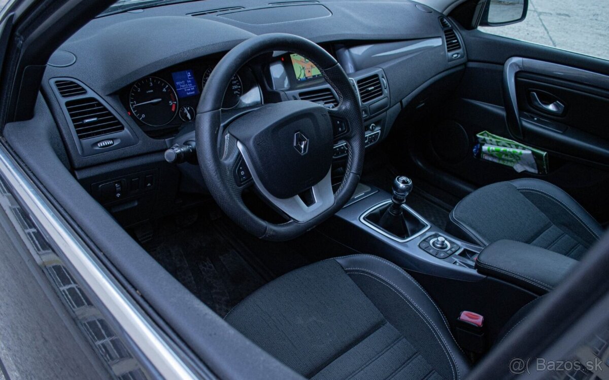 Renault Laguna 2.0 dCi 4control - 9