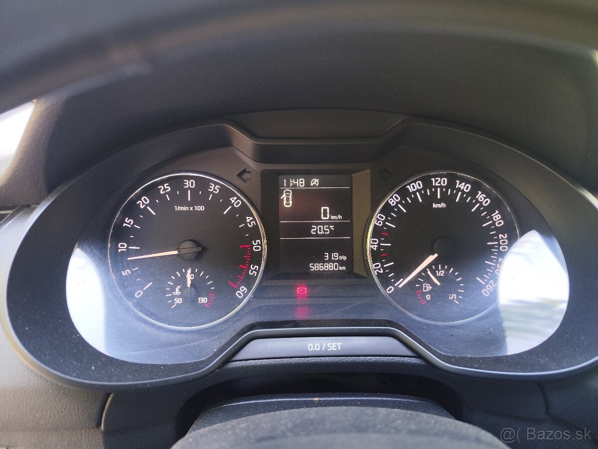 Škoda Octavia 3 1.6tdi - 9