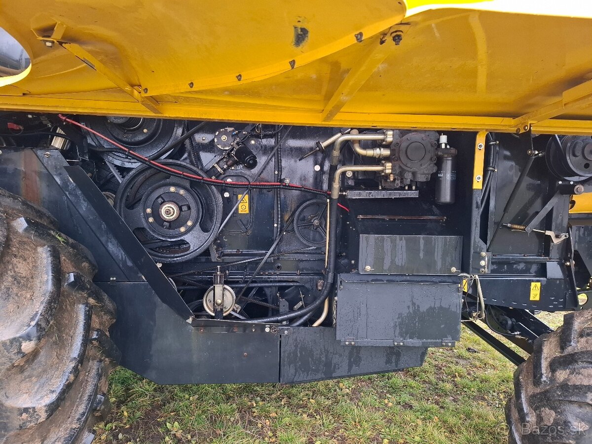 Predám kombajn New Holland CS 660 - 9
