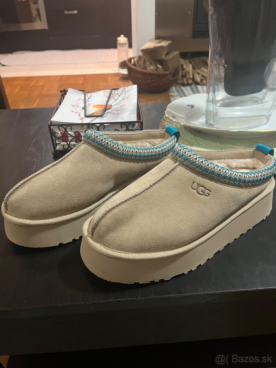Topánky UGG – veľkosť 40 EU - 9