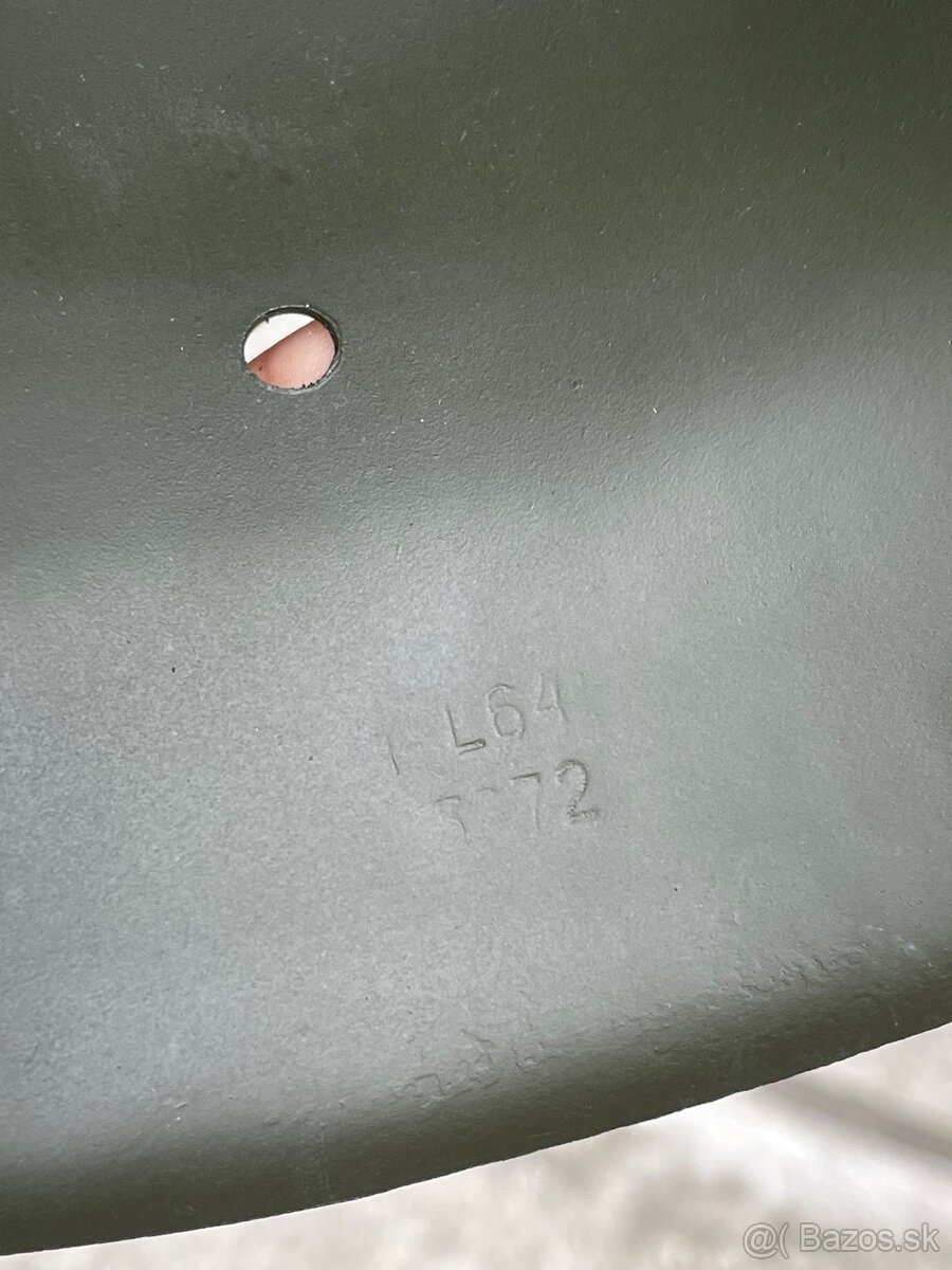 Nemecka helma M42 64 - 9