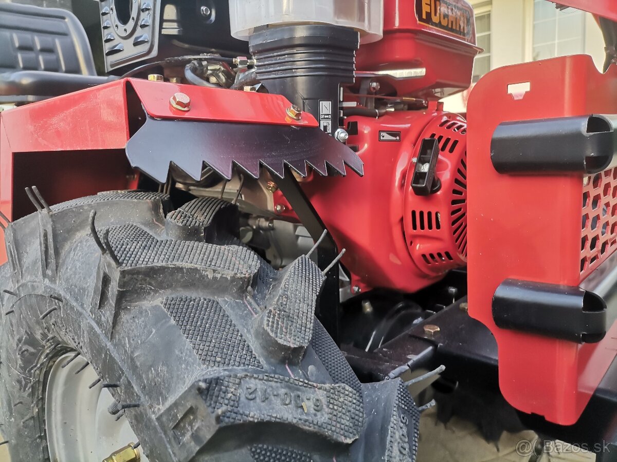 Malotraktor Tauros ZX18 , 4x4 - 9