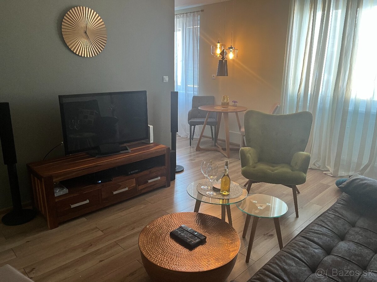 2 izbový neštandardný byt - 9