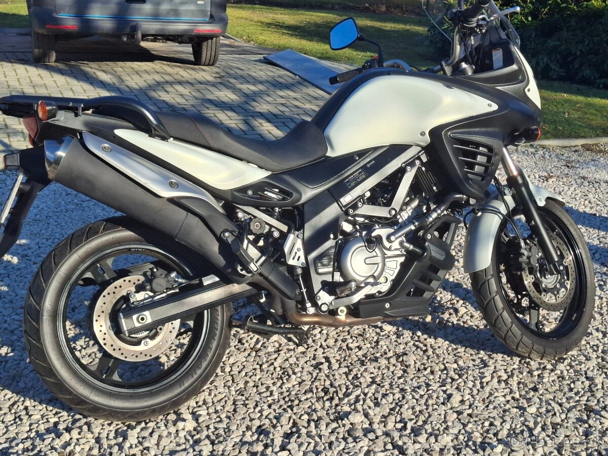 Suzuki V-strom 650 - 9